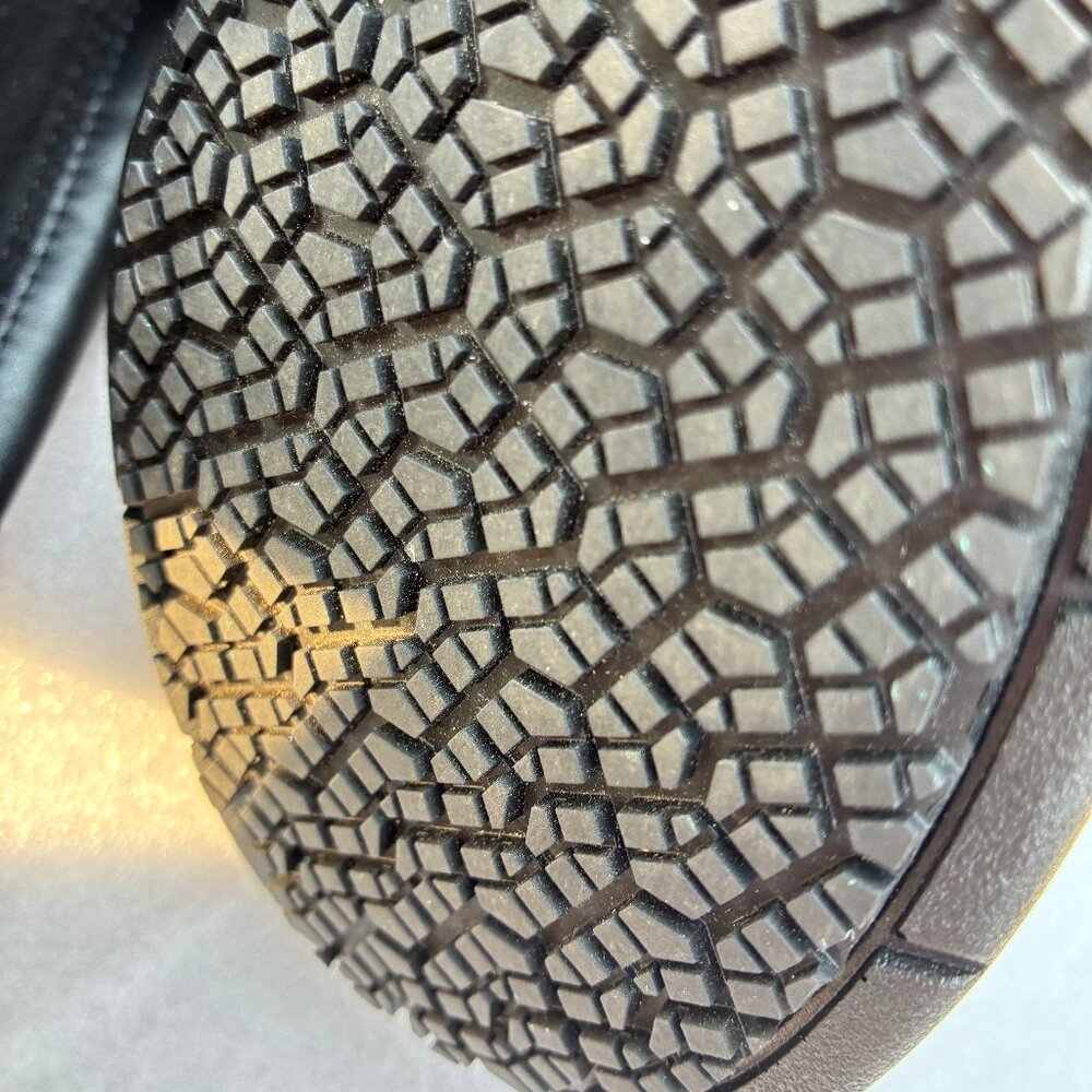Wolverine Women's Xpedite A Line Black Leather Slip-On - Picture 8 of 16